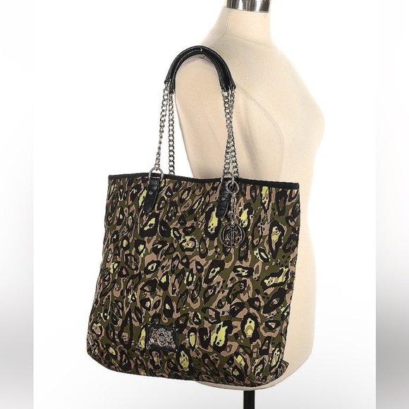 Juicy Couture Weekend Warrior Large Nylon Tote Green Camo Shopping Bag $178 - Picture 1 of 4